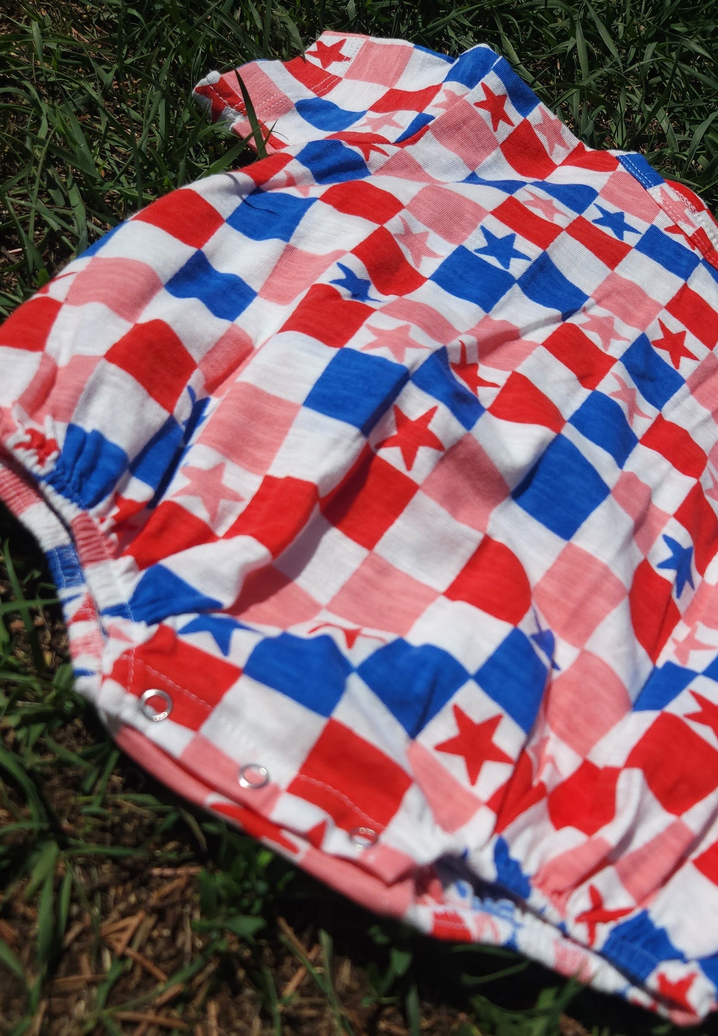 Red, White, Blue & Pink Checkerboard /Organic T-Shirt Bubble