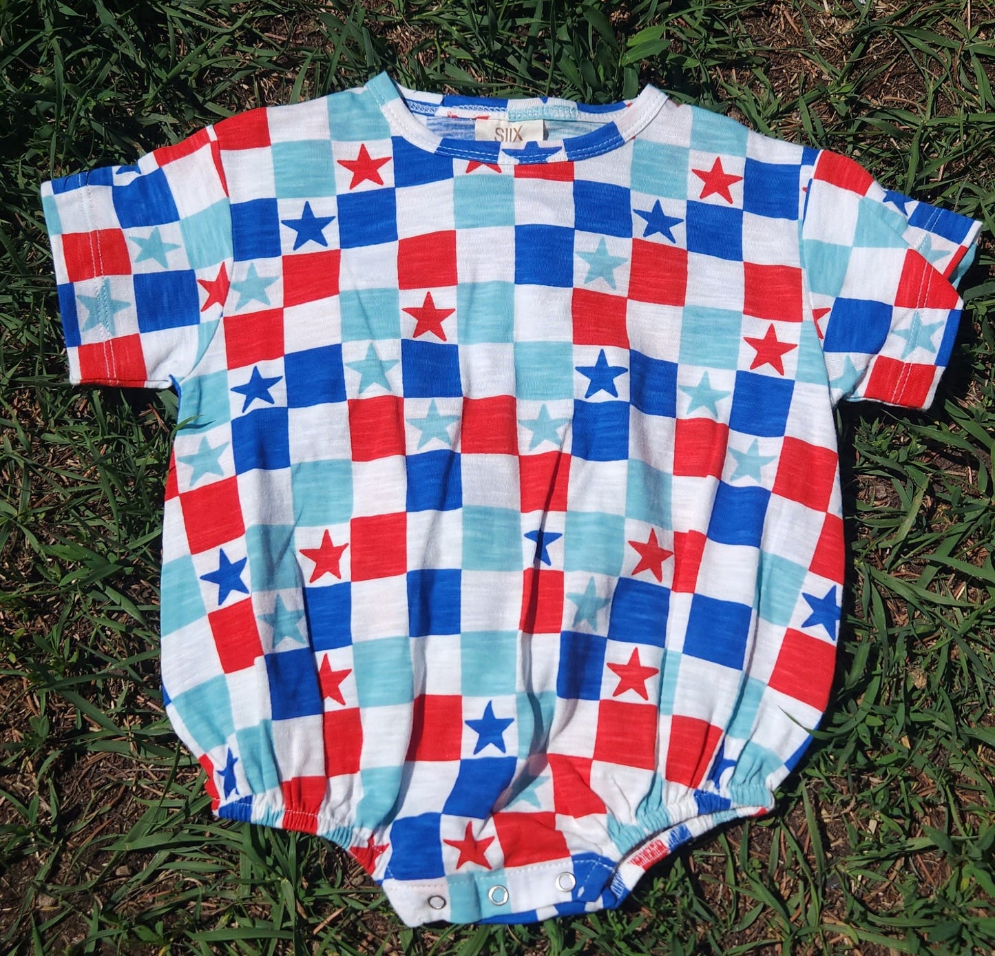 Red, White & Blue Checkerboard / Organic T-Shirt Bubble