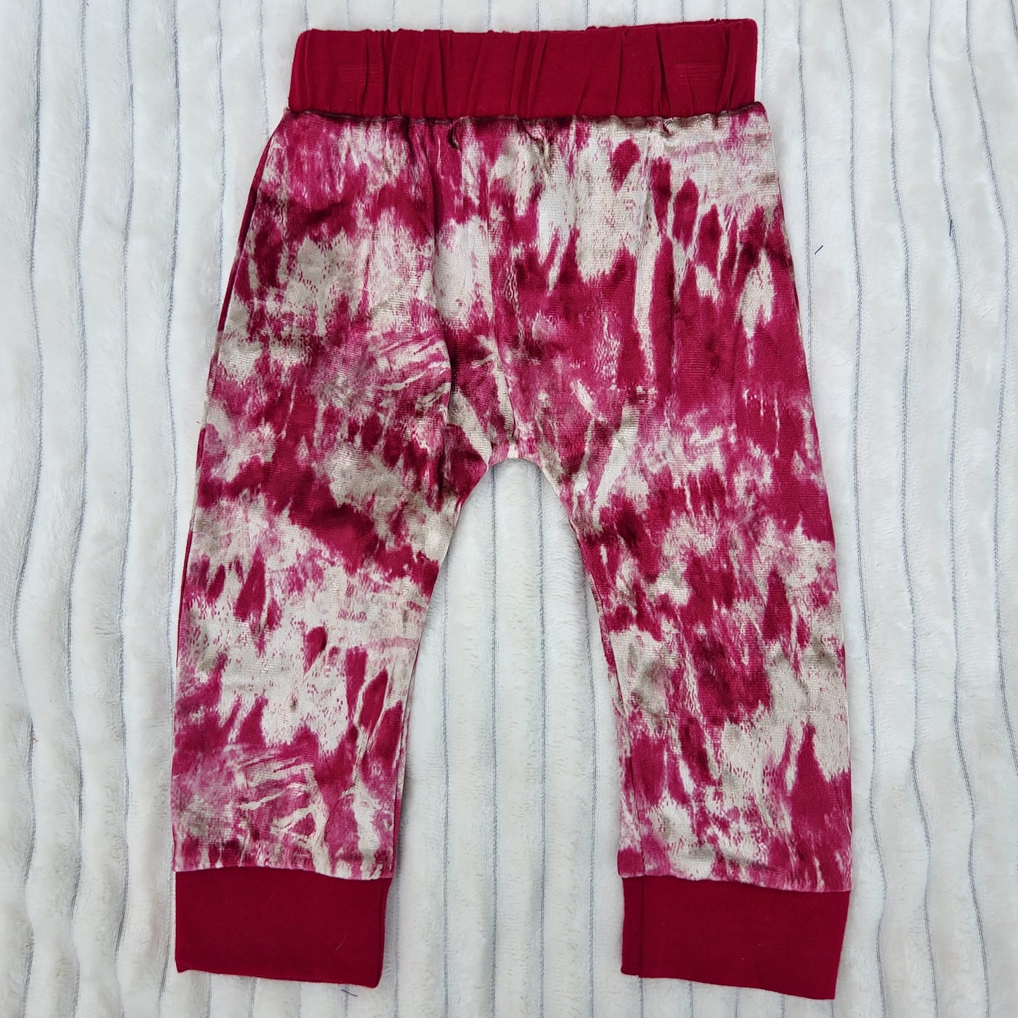 Hoodie and Tie-dye Joggers Outfit - Red