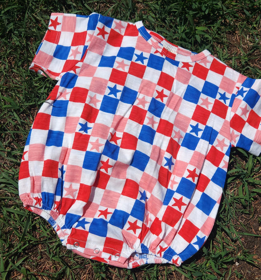 Red, White, Blue & Pink Checkerboard /Organic T-Shirt Bubble