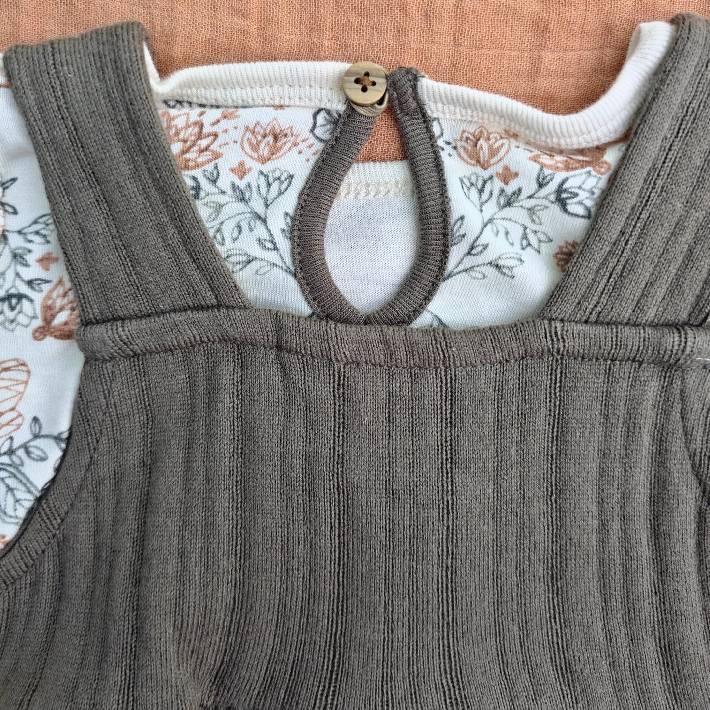 Honey Bee Toile Set